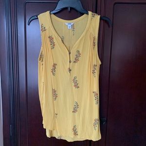 Sonoma floral tank size S